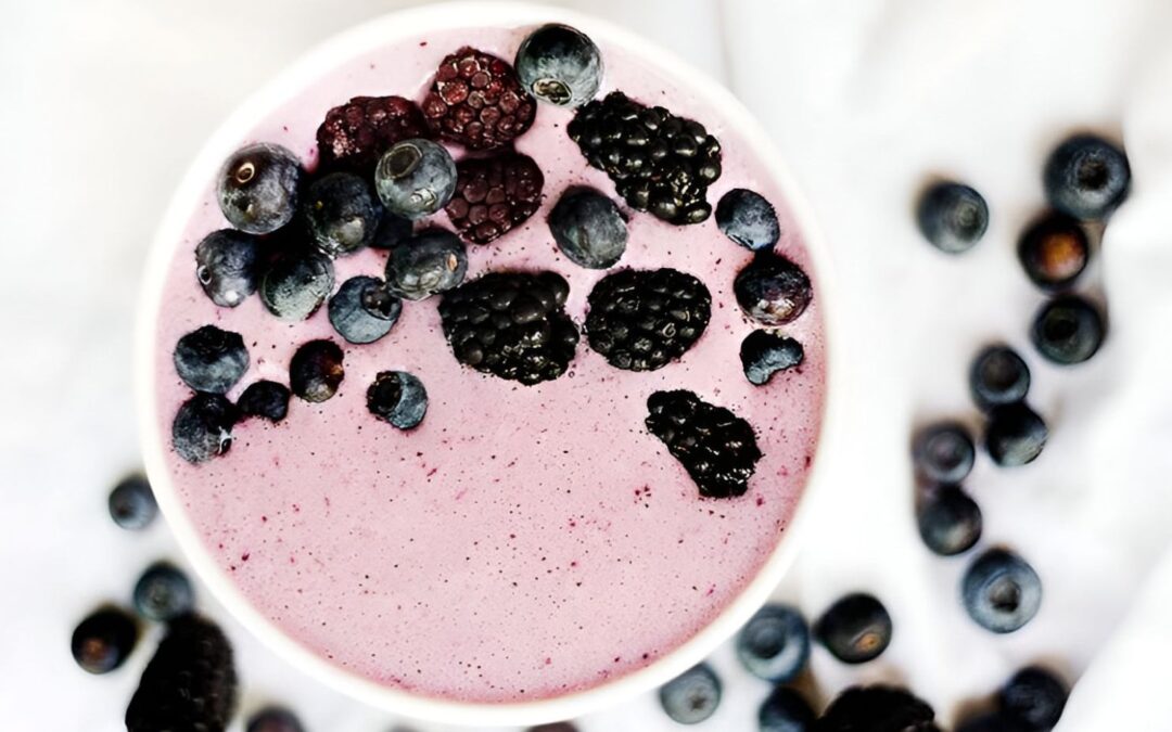 Smoothie bowl de moras